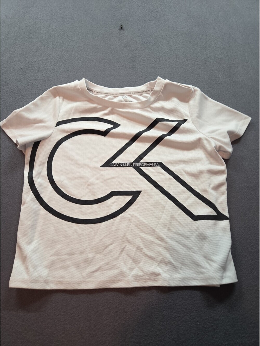 boy's white Calvin Klein Performance shirt size M (8/10)